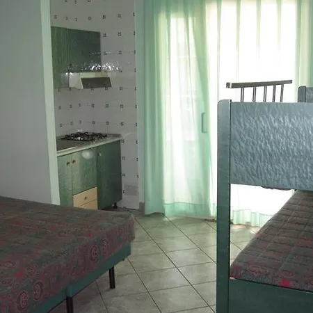 Апарт-отель Arianna Club Hotel Appartamenti