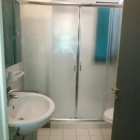Arianna Club Hotel Appartamenti * Роди-Гарганико
